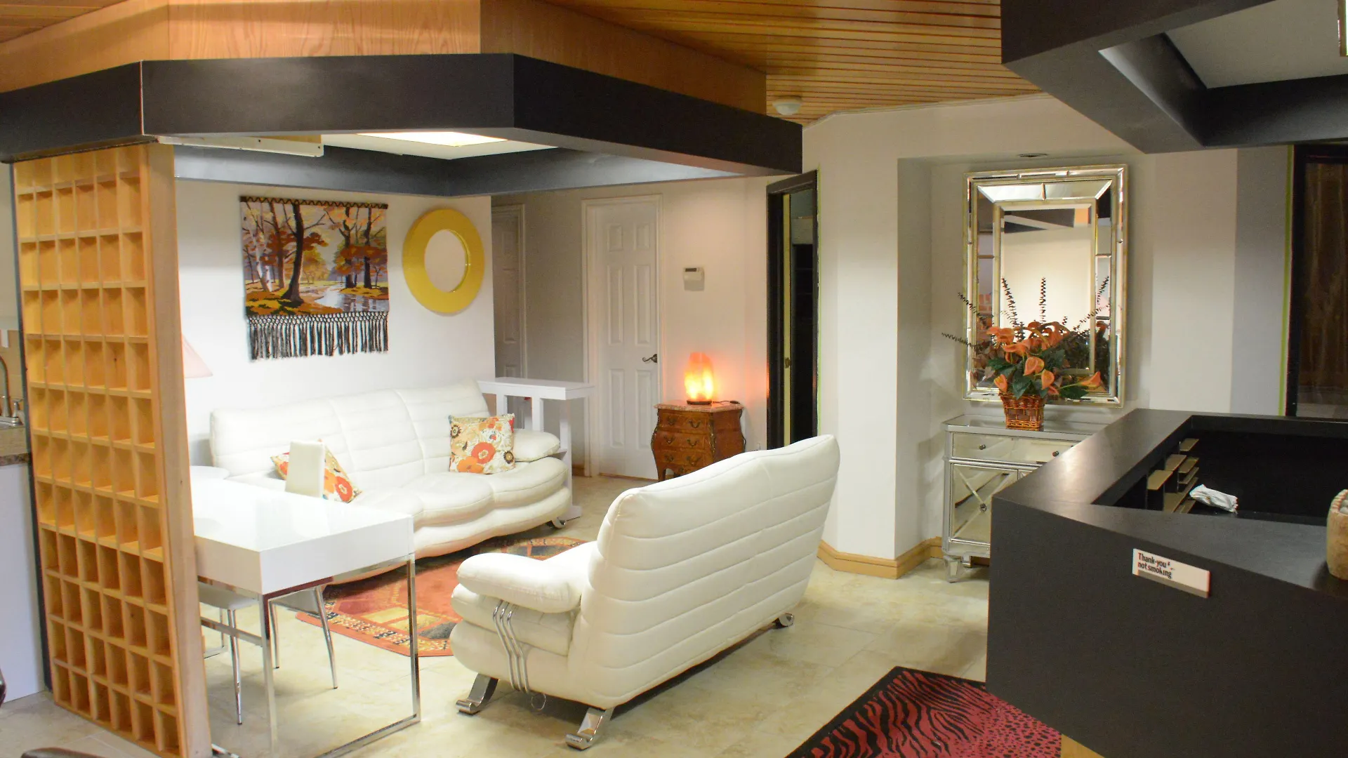 تورونتو Smile Back B&B كندا