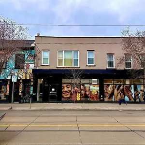 3* Herberg Dragon Gate