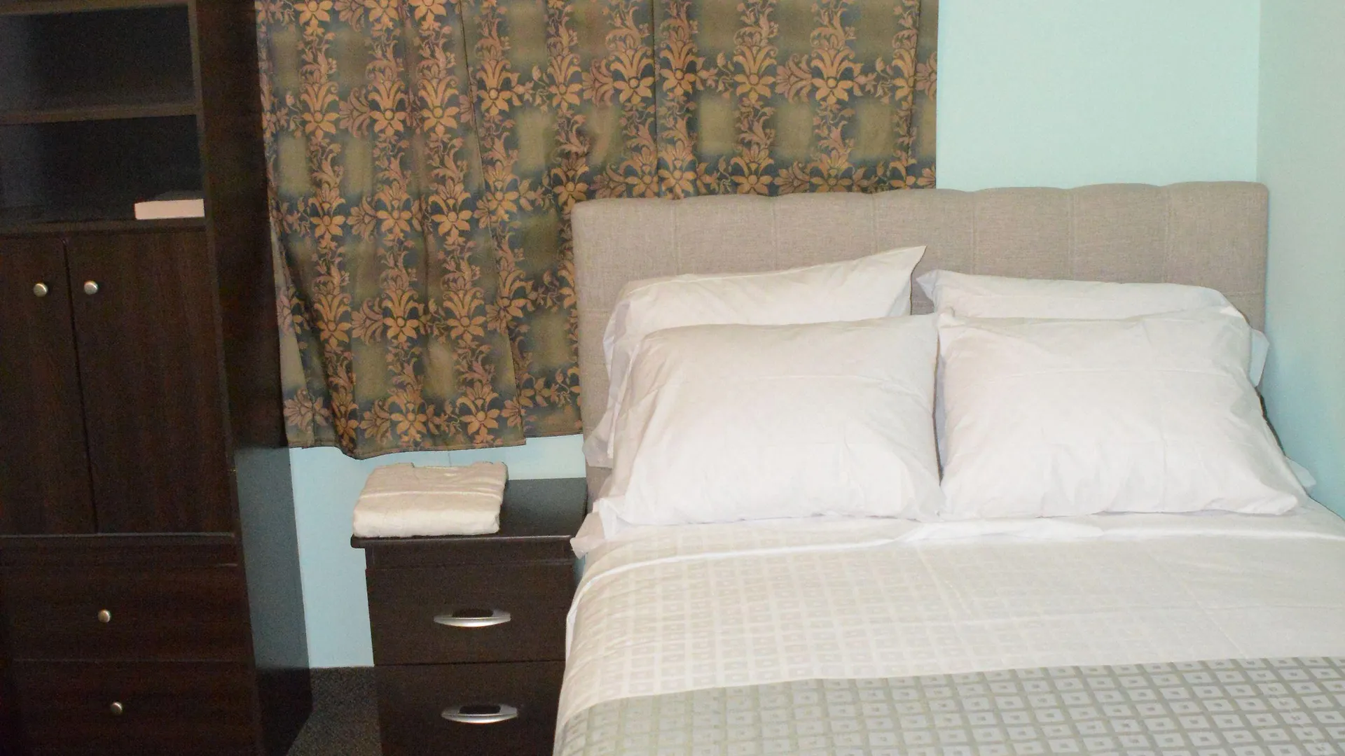 बिस्तर और नाश्ता Smile Back B&B